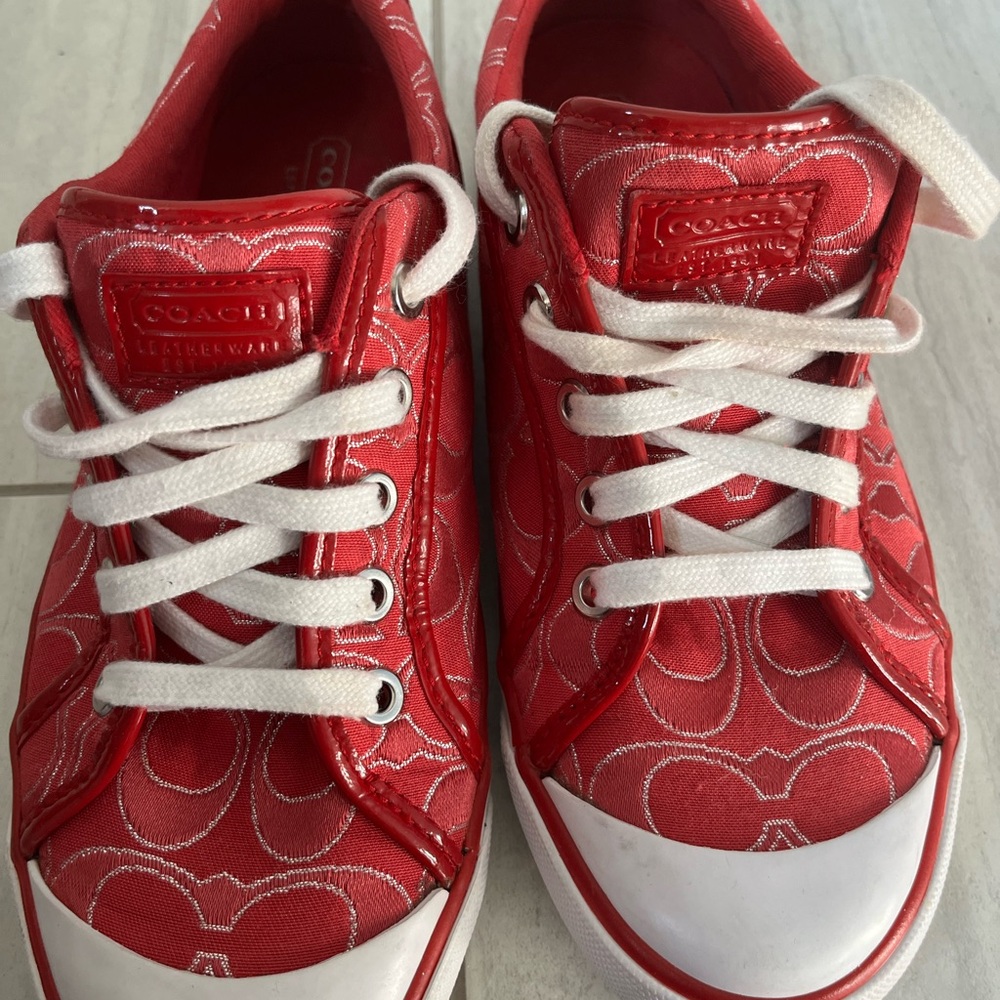 Coach Red and White Sneakers Vibrant Casual Style - Picture 7 of 8